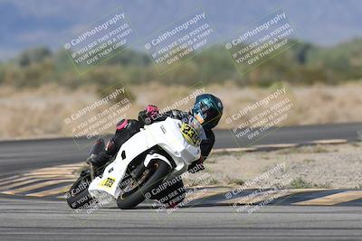 media/Nov-16-2025-Race Pace (Sun) [[8c5fa54630]]/Verified Riders/7-Turn 4 (1155am)/